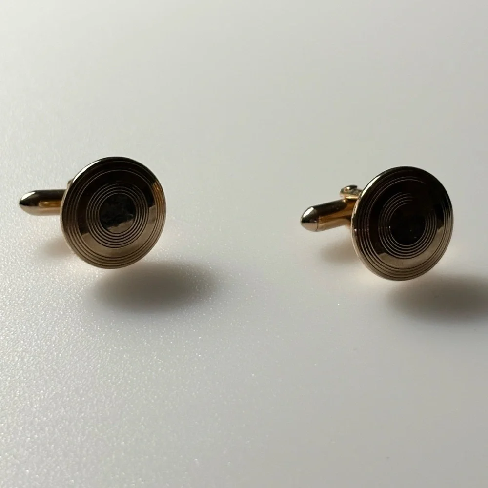 Vintage Estate Cufflinks Cuff links SWANK Men Round Gold Tone
